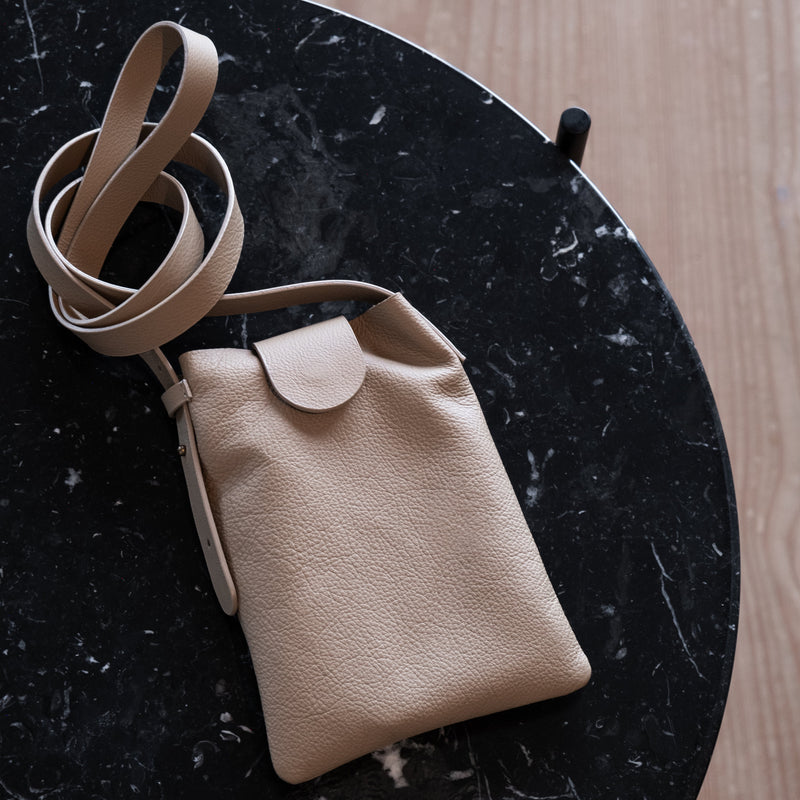 The Essentials Bag: Leather - Cognac - One size